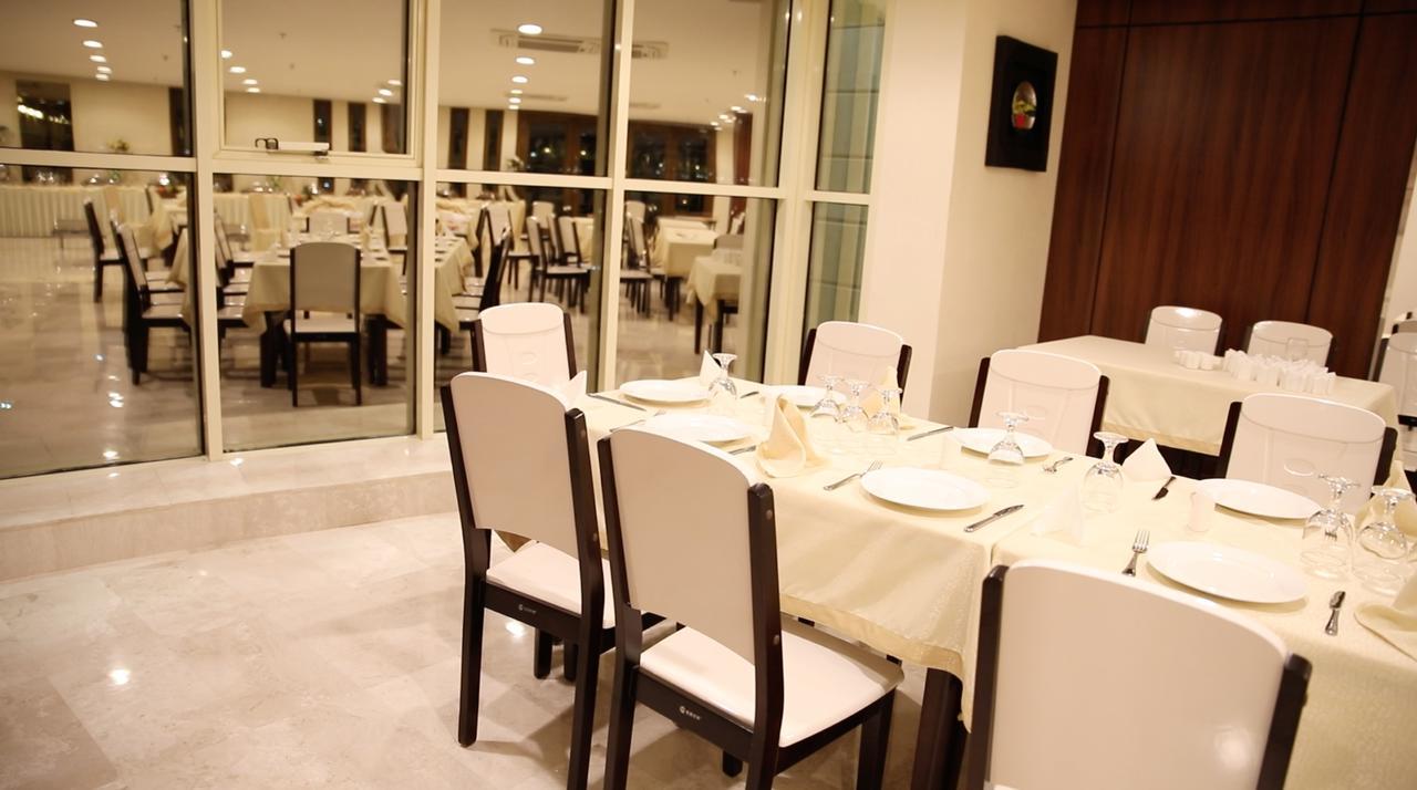 Ocean Hotel Jeddah Exterior photo